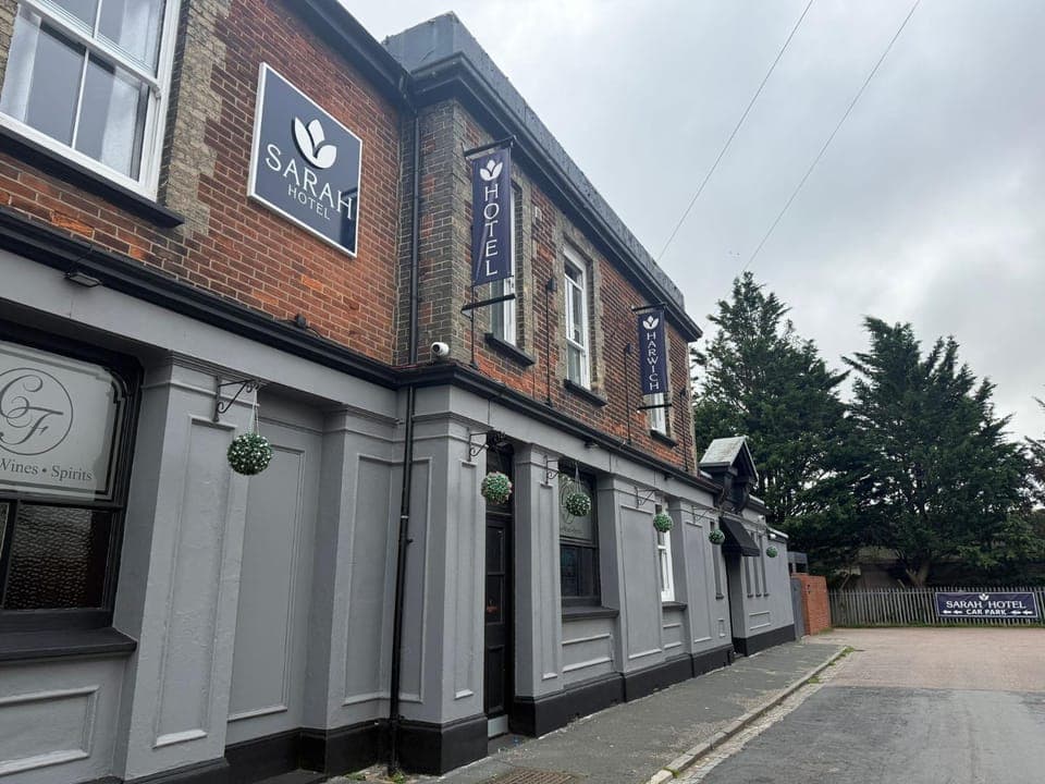 Property building, Day, Street view, Street view, Parking