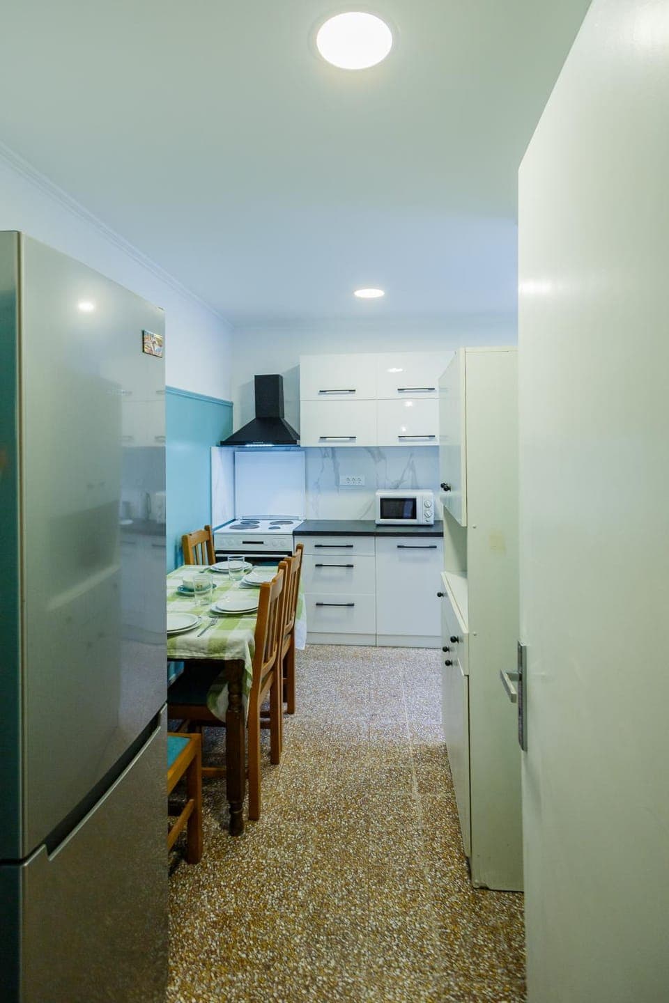 Kitchen or kitchenette, Decorative detail, Decorative detail, Seating area, Dining area, Time of day, oven, stove, kitchen, kitchen