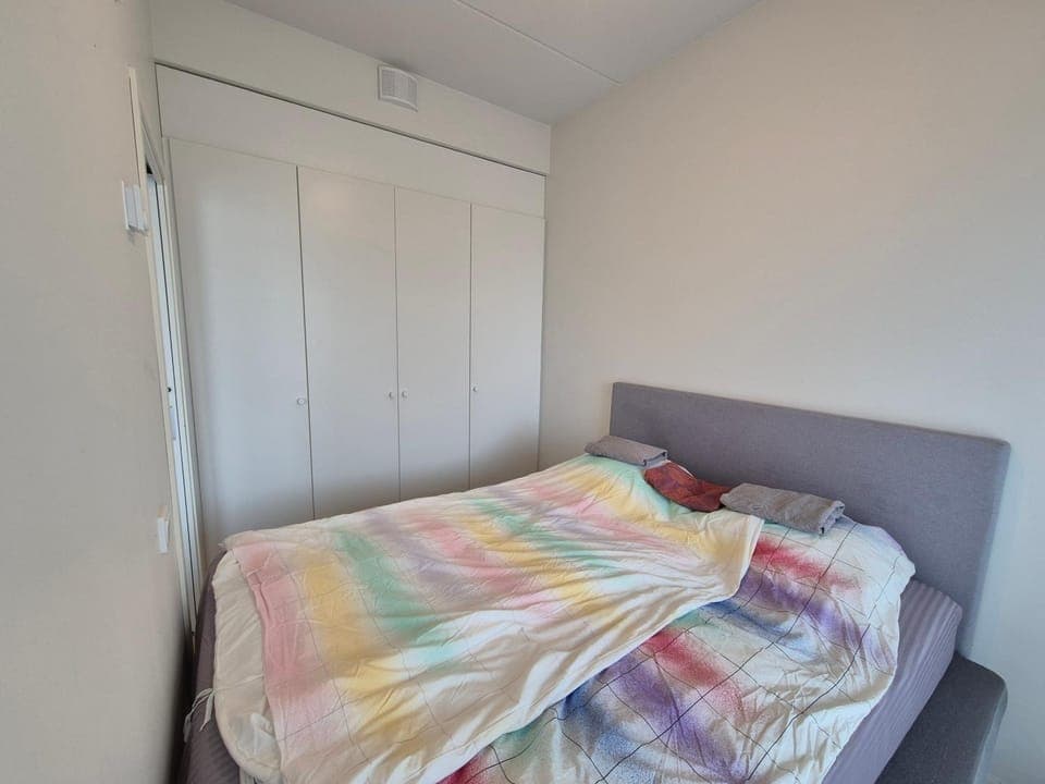 30 m2 1-bedroom app, 5 floor, close to the airpor, train station and Myyrmanni shopping center Apartment in Helsinki