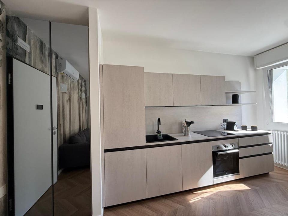 Kitchen or kitchenette, stove