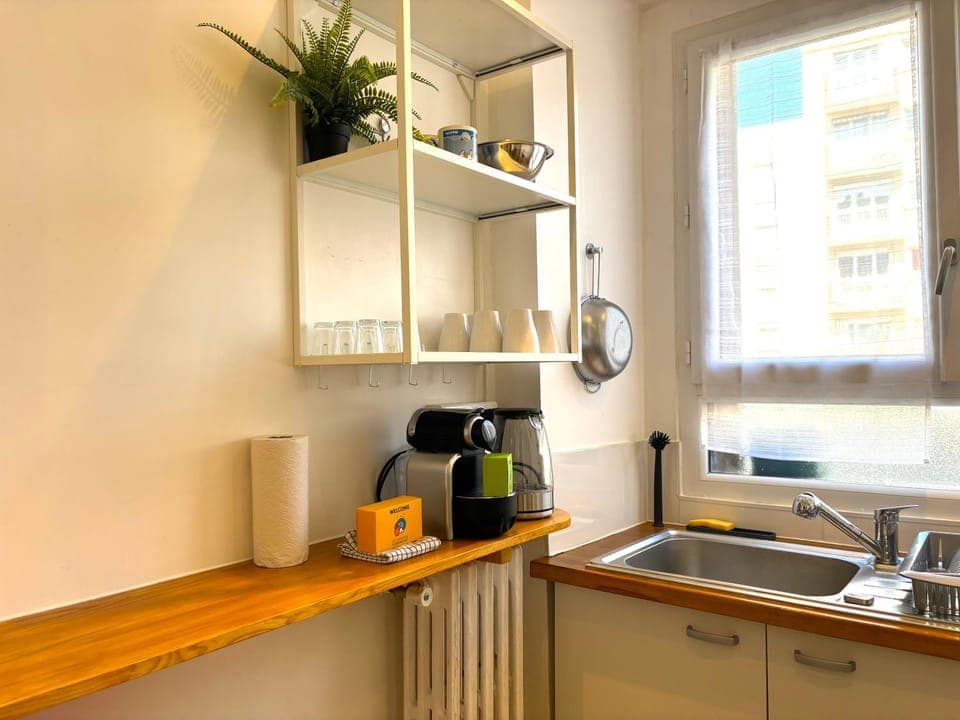 Coffee/tea facilities, Kitchen or kitchenette