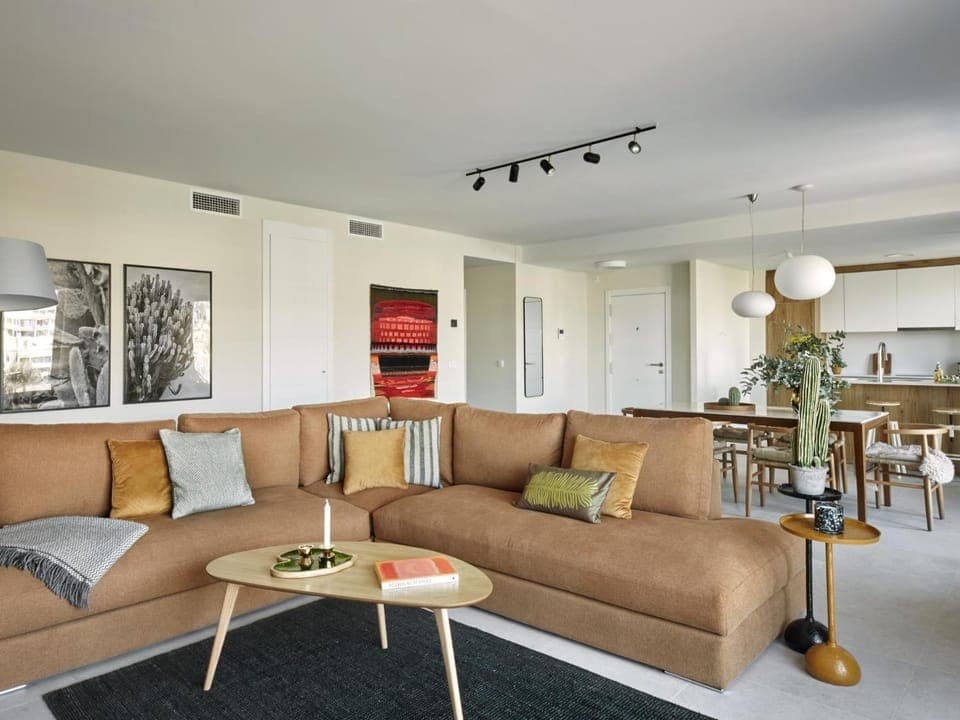 TV and multimedia, Kitchen or kitchenette, Living room, Dining area