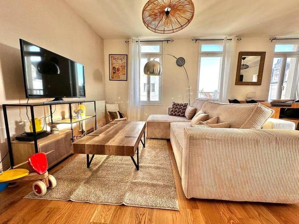 TV and multimedia, Living room