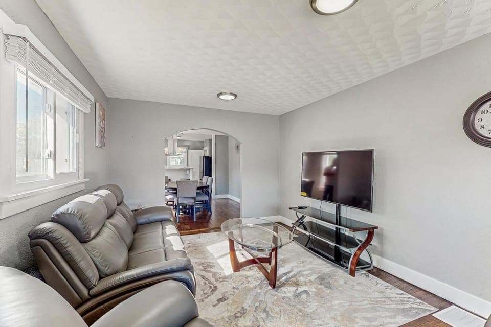 Group-Friendly Michigan City Retreat Near Beach! House in Michigan City