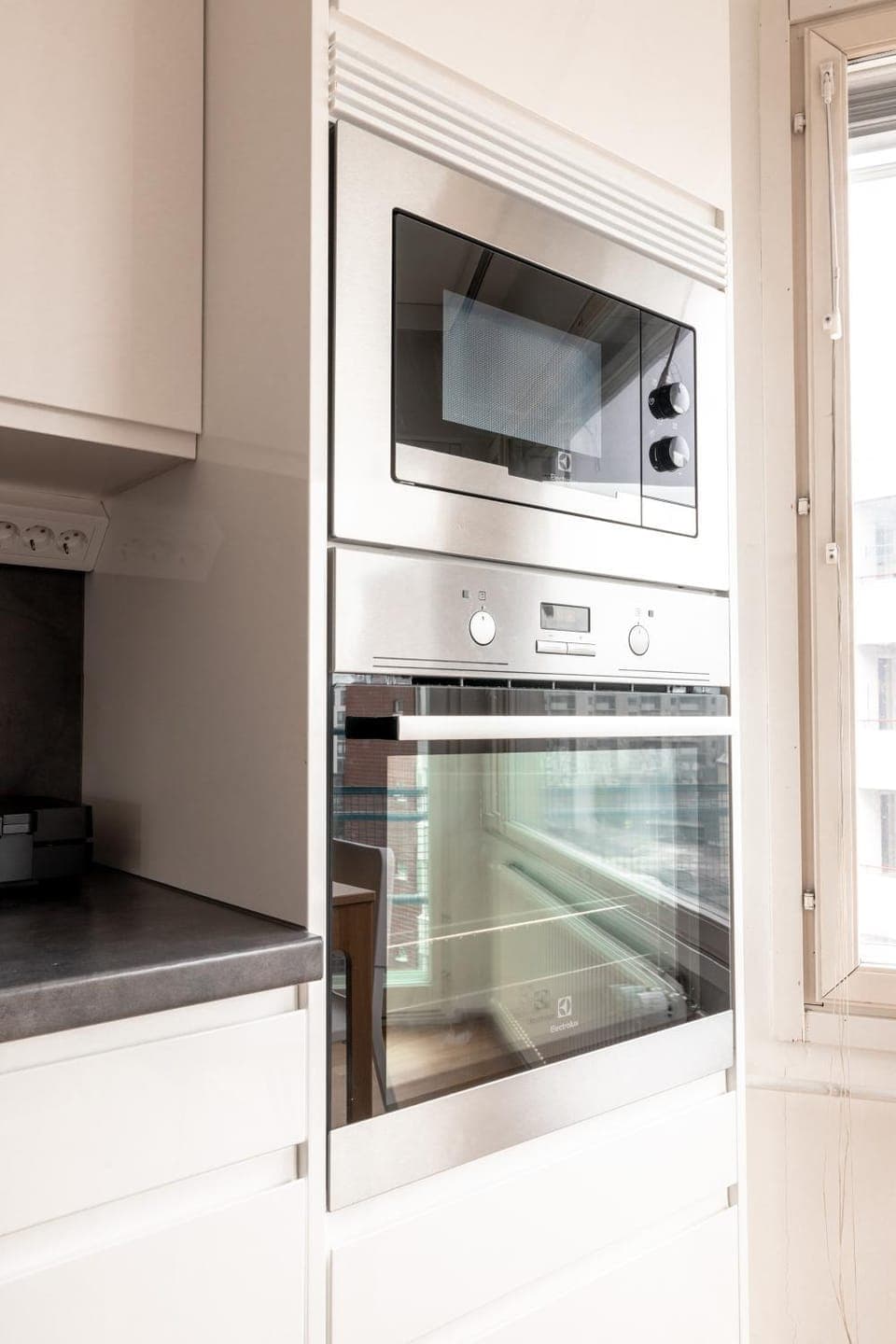 Kitchen or kitchenette, oven, stove