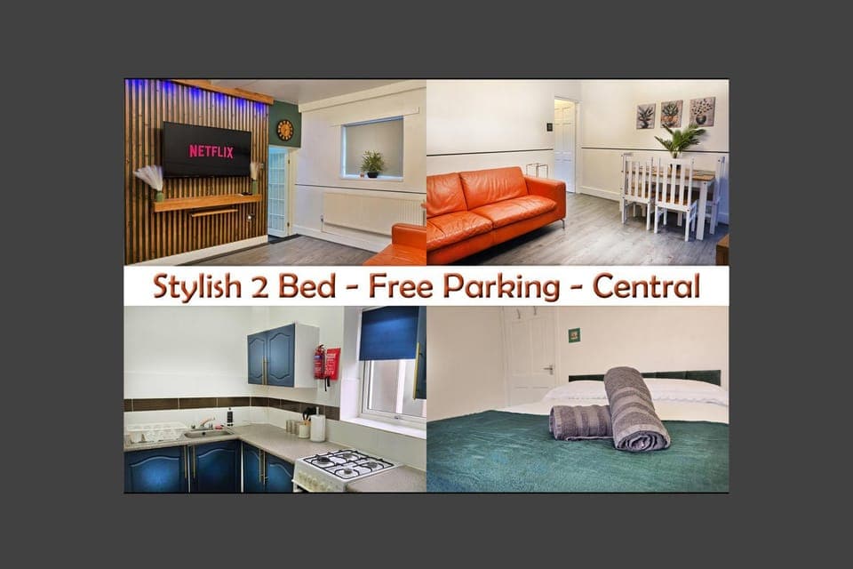 Bed, TV and multimedia, Kitchen or kitchenette, Living room, Seating area, Dining area, Bedroom