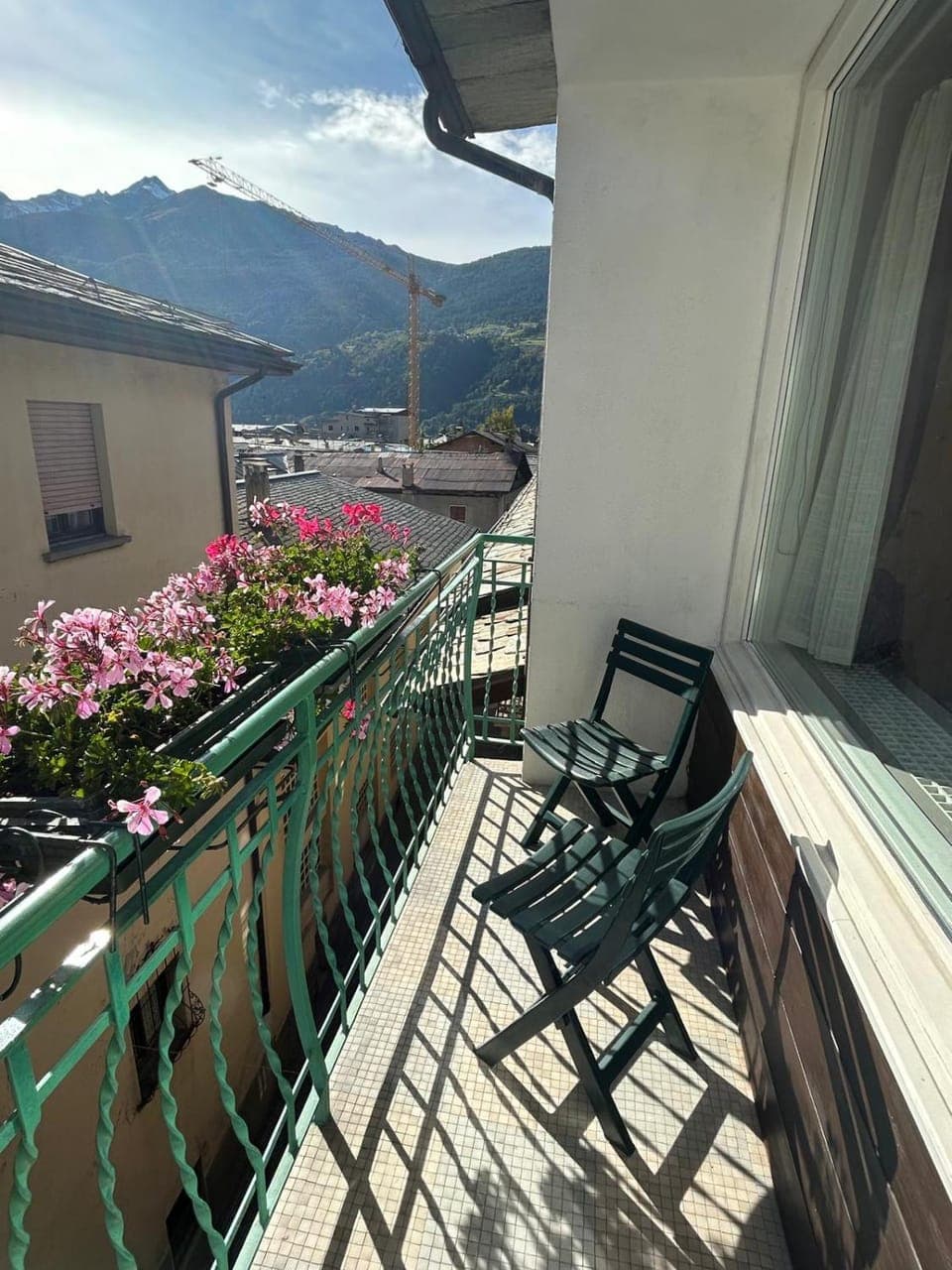Property building, Day, Natural landscape, View (from property/room), Balcony/Terrace, Mountain view