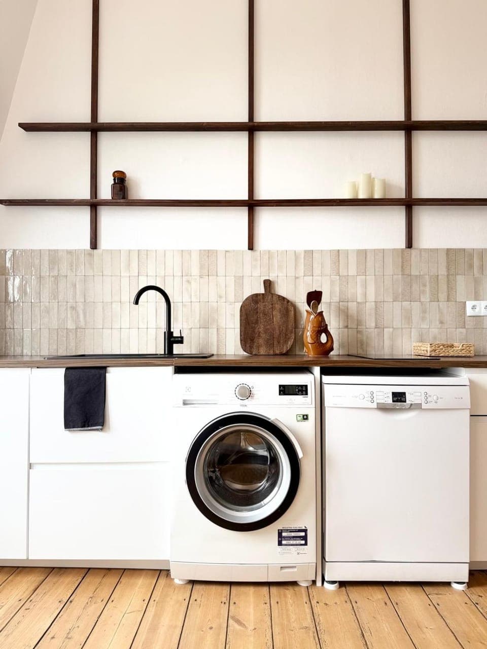 dishwasher, washing machine