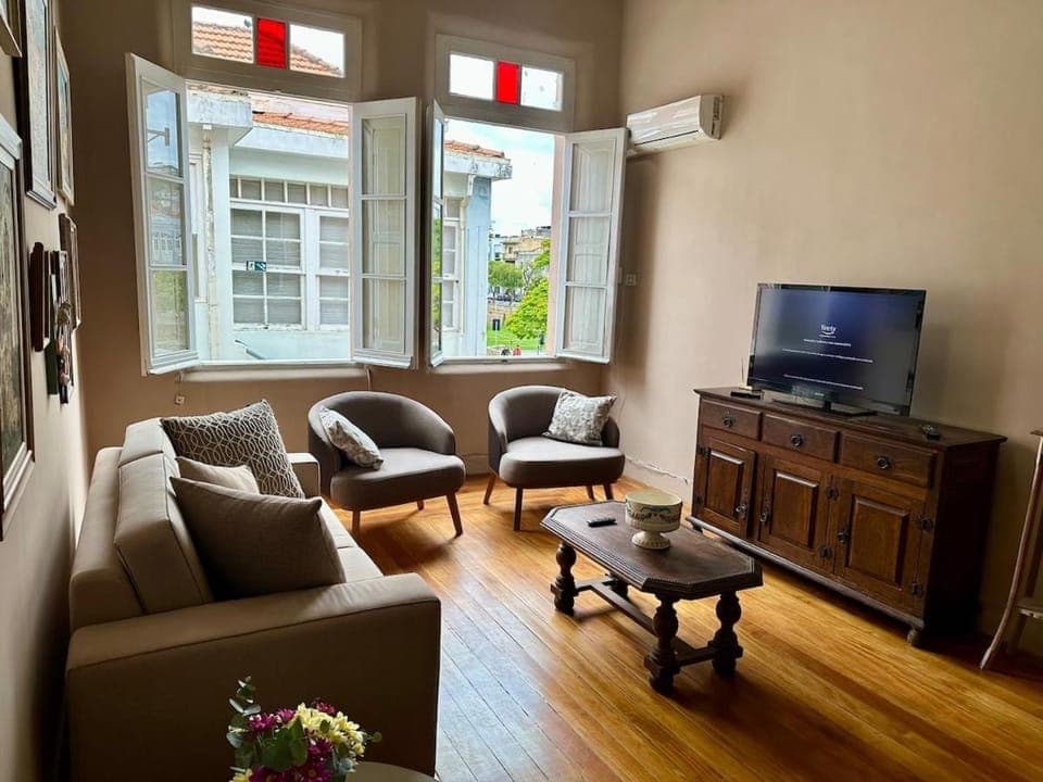 Casa com Acessibilidade no Coração de São João del-Rei - Pet Friendly - com Ar Condicionado - Acesso à Maria Fumaça para Tiradentes House in State of Rio de Janeiro