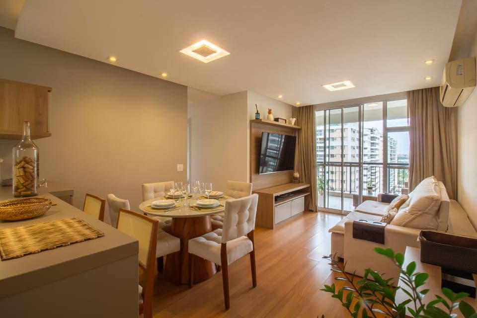 Communal lounge/ TV room, Living room