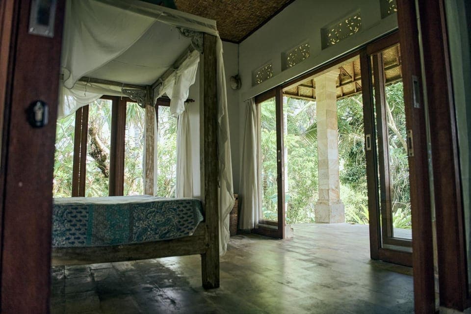 Bed, View (from property/room)