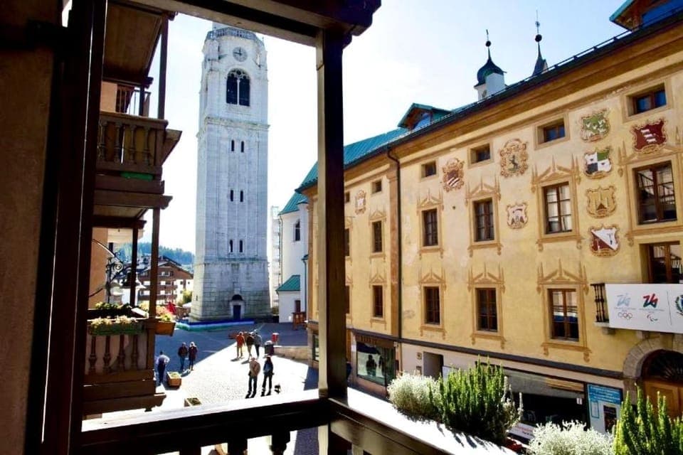 Property building, City view