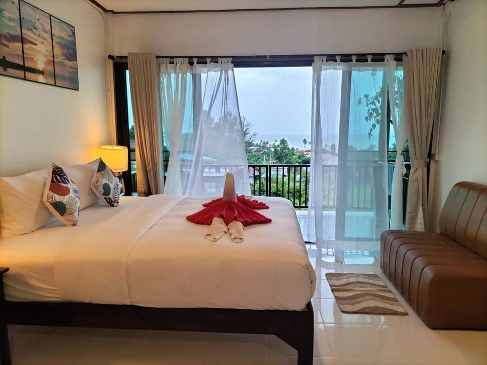 Bed, View (from property/room), Balcony/Terrace, Living room, Photo of the whole room, Seating area, Bedroom