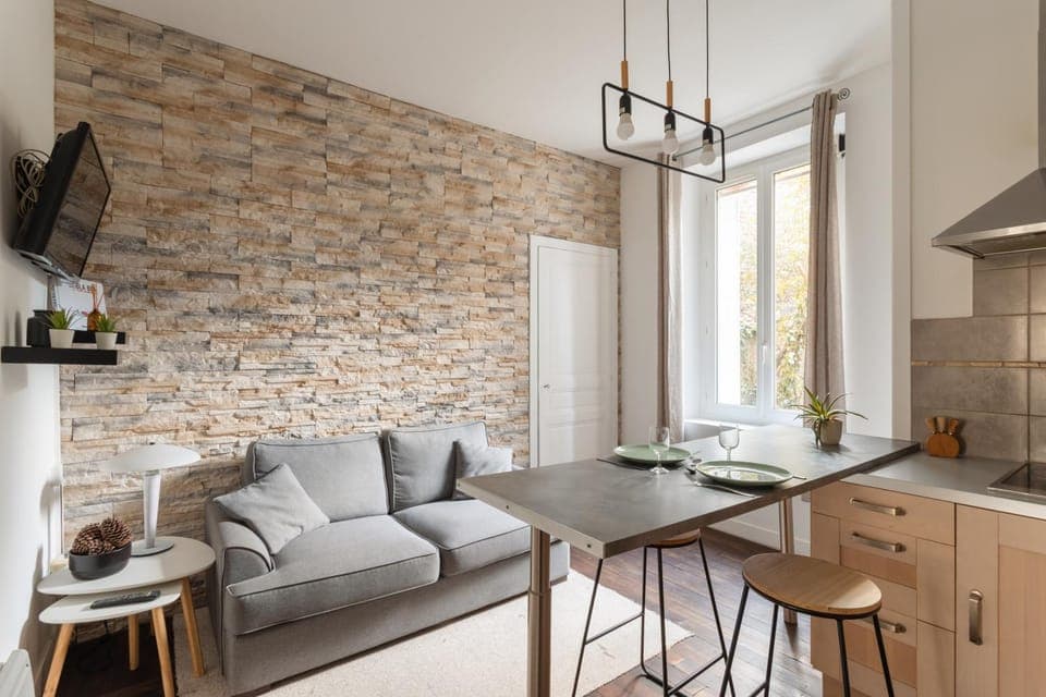 Living room, Dining area