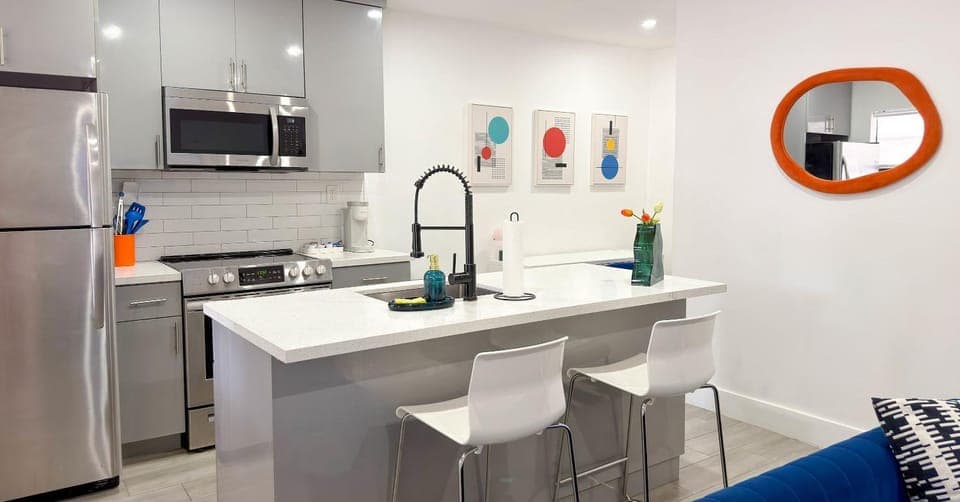 After Hours - Wilton Drive and Jacuzzi Apartment in Wilton Manors