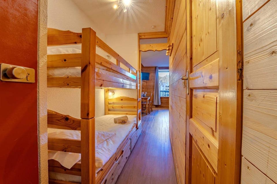 Bed, Photo of the whole room, Bedroom, bunk bed, wardrobe