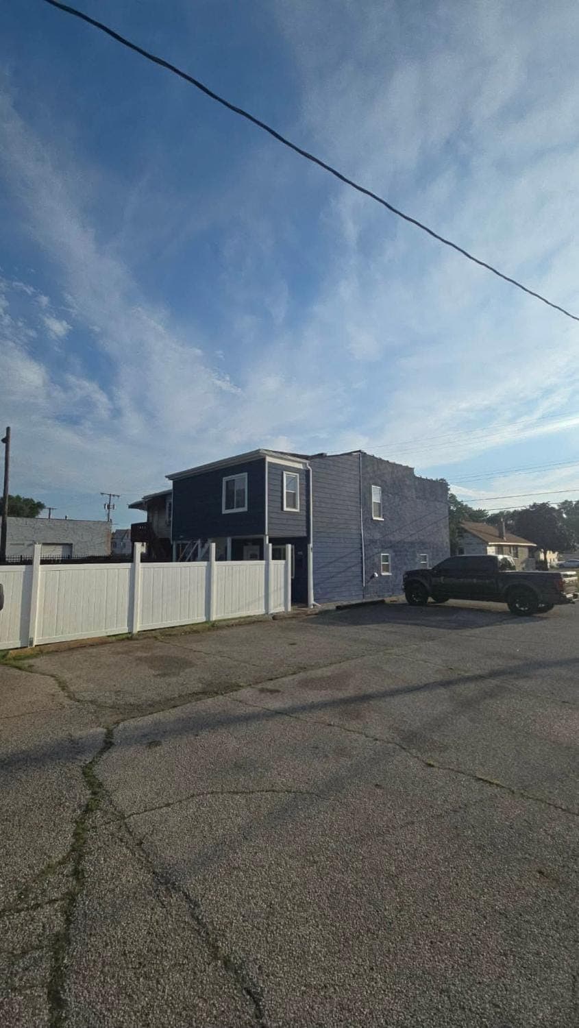 Property building, Day, Neighbourhood, Street view