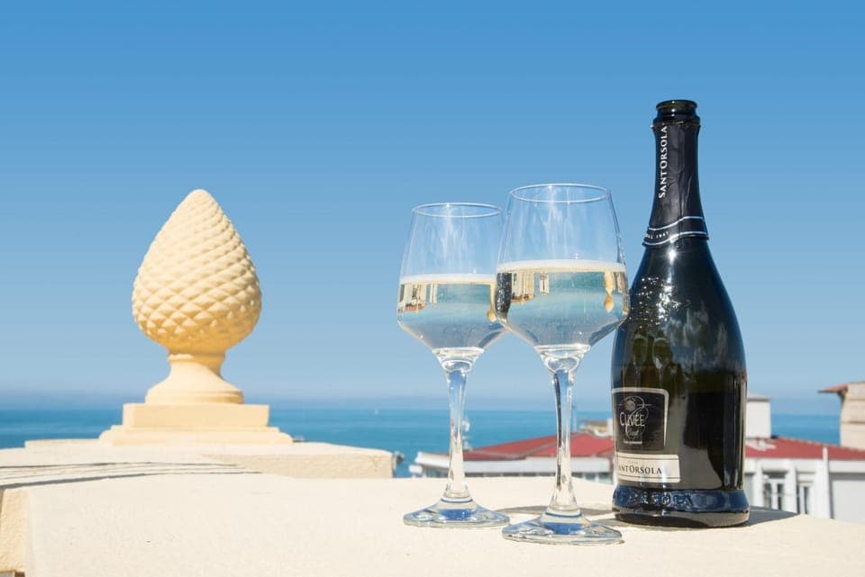 Balcony/Terrace, Decorative detail