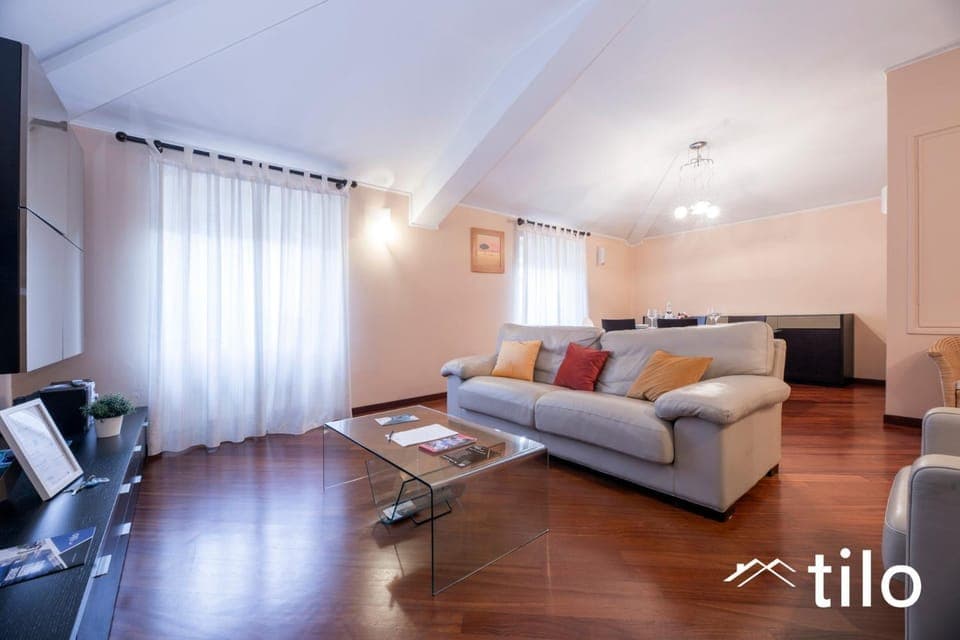 Communal lounge/ TV room, TV and multimedia, Living room, Photo of the whole room, Seating area, Evening entertainment