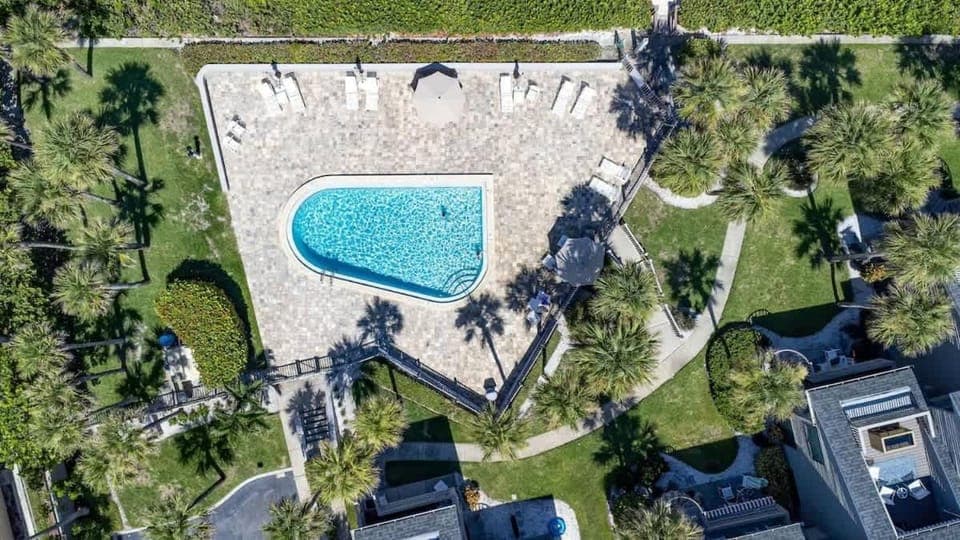 Beachfront Aldea 7 House in Belleair Beach