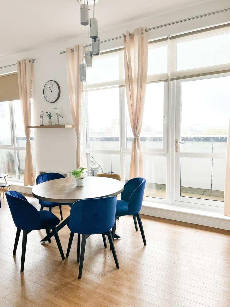 Balcony/Terrace, Living room, Seating area, Dining area