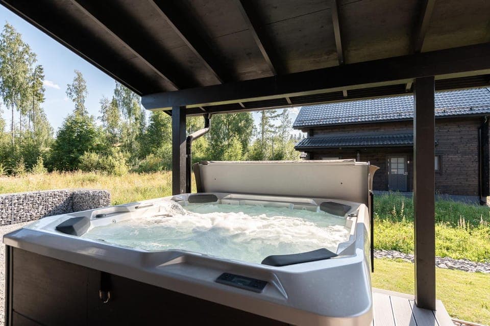 Hot Tub