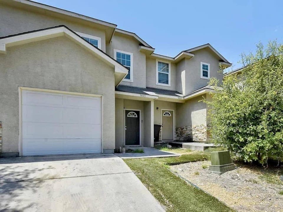 Property building, Day