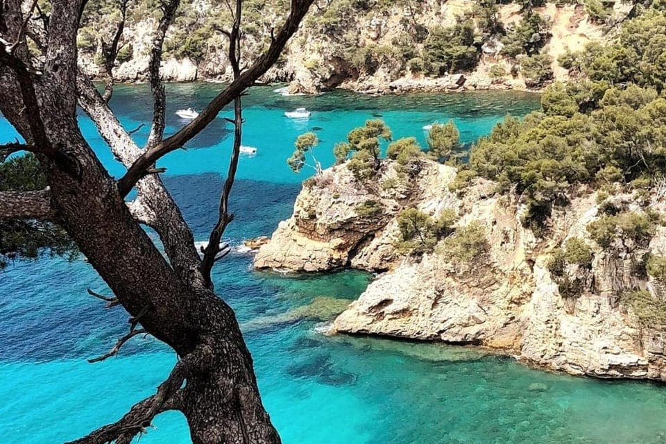 Nearby landmark, Natural landscape, Fishing, Snorkeling, Hiking, Cycling, Diving, Sea view