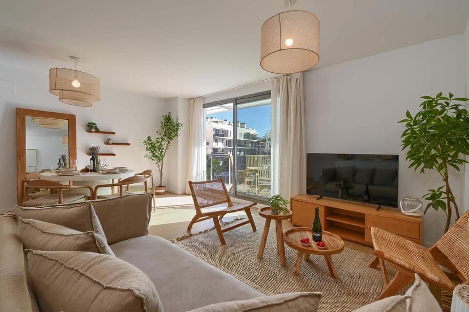 TV and multimedia, Dining area