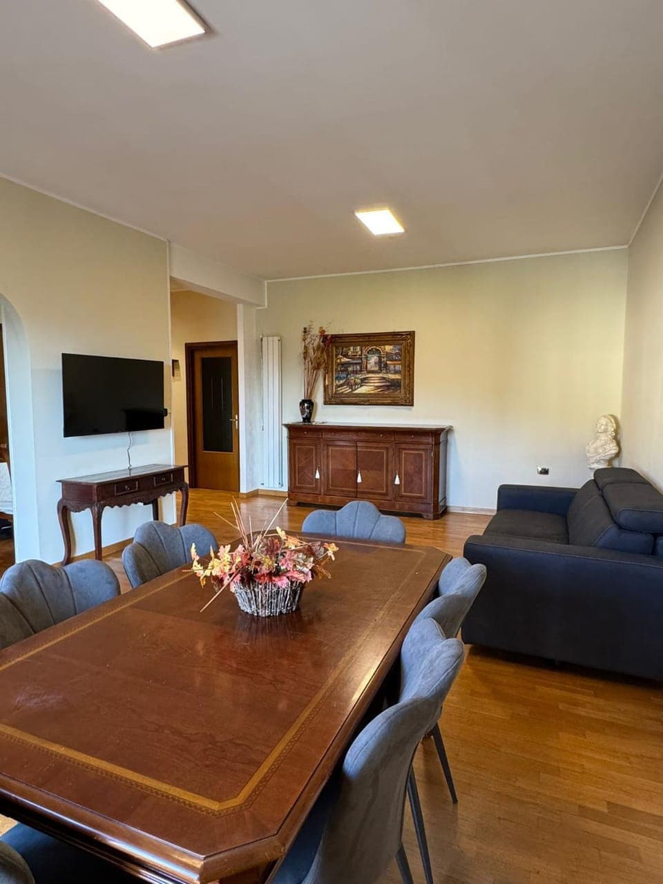 Communal lounge/ TV room, Living room