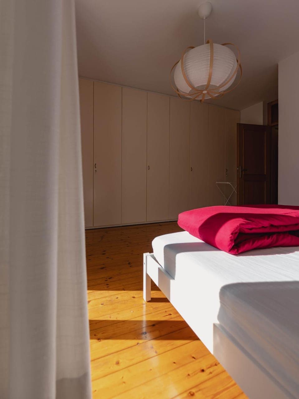 Bed, Photo of the whole room, Bedroom, towels, wardrobe