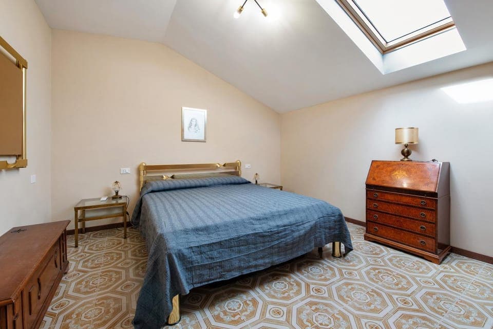 Property building, Living room, Bedroom