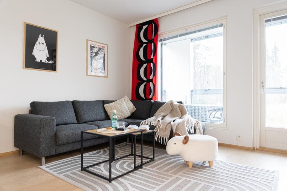 Living room, Seating area