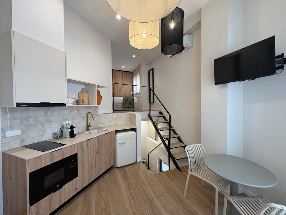 Kitchen or kitchenette, Living room