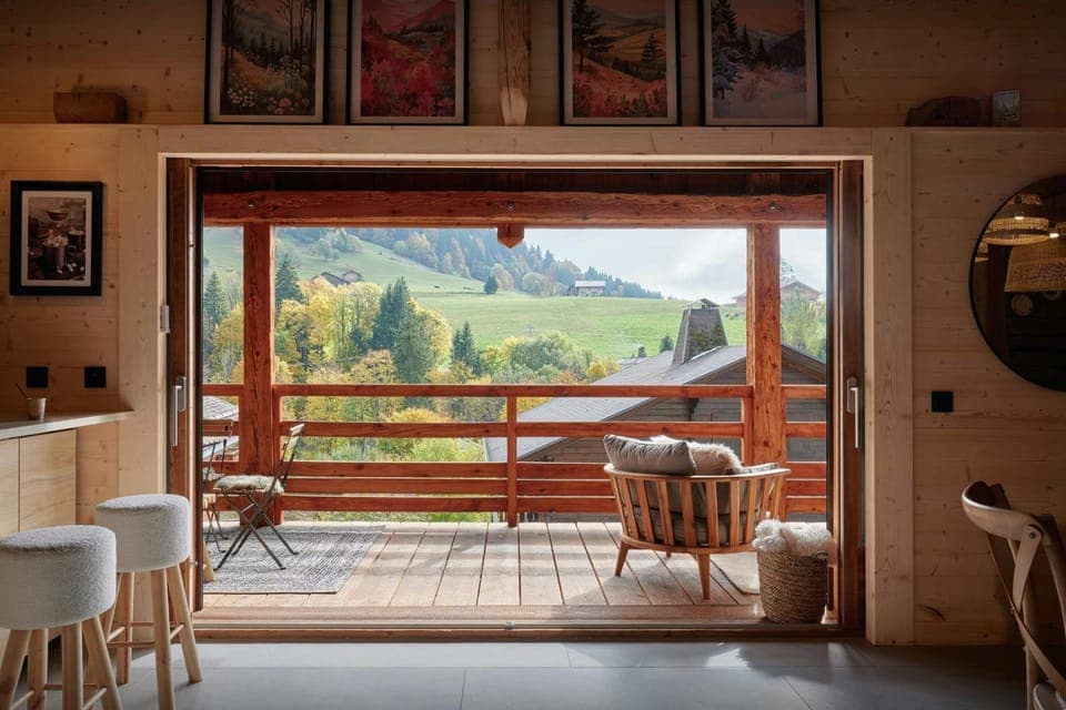 Natural landscape, View (from property/room), Seating area, Mountain view