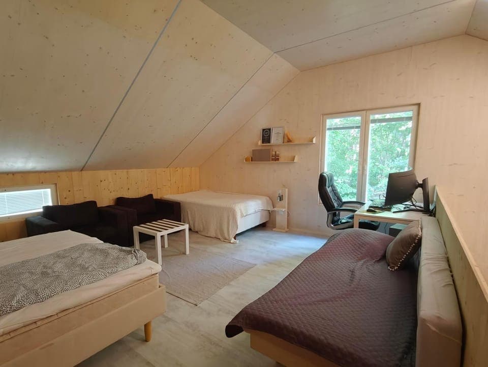 Bed, Bedroom