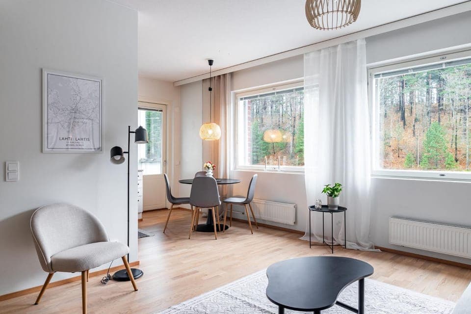 Living room, Seating area