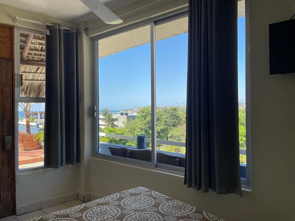 View (from property/room), Balcony/Terrace, Bedroom