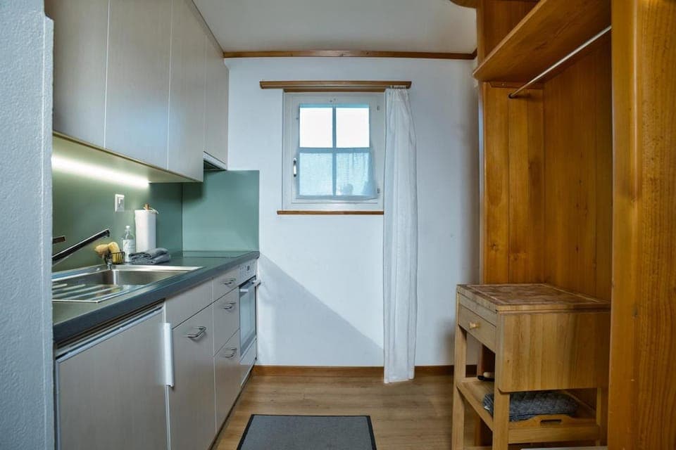 Kitchen or kitchenette, stove