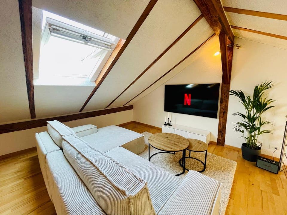 TV and multimedia, Living room, Bedroom