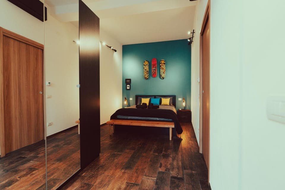 Bed, Photo of the whole room, Bedroom, wardrobe