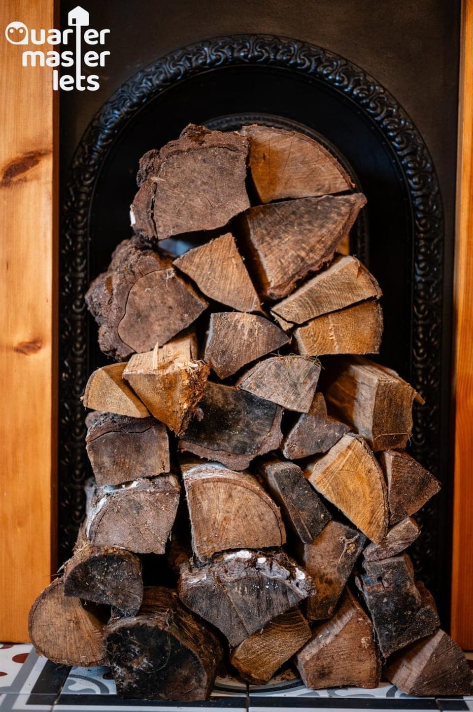 Decorative detail, Bedroom, fireplace