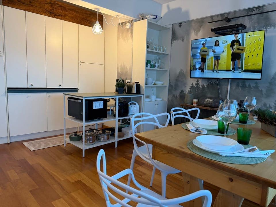Kitchen or kitchenette