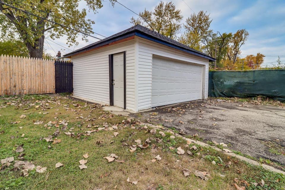 Easy Dtwn Detroit Access: Pet-Friendly Family Home House in Detroit