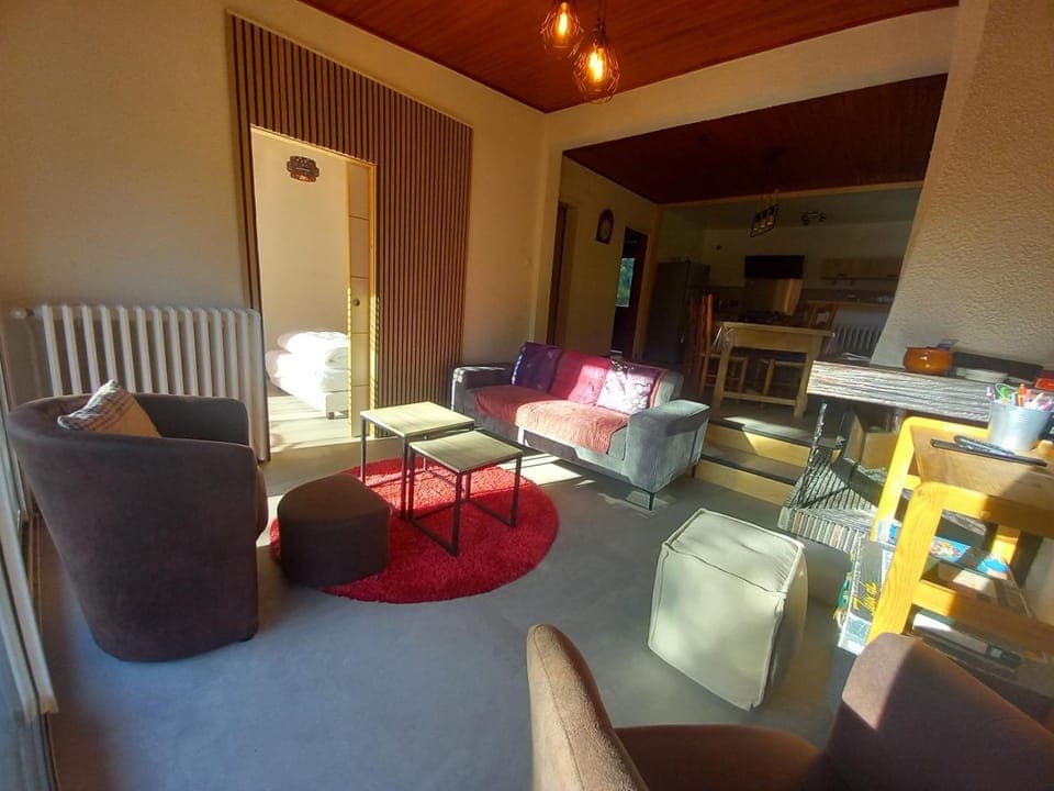 Communal lounge/ TV room, Living room