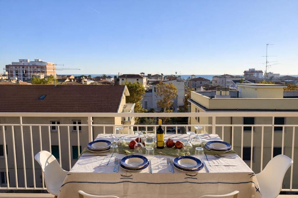 Patio, Day, Natural landscape, View (from property/room), Balcony/Terrace, Dining area, Sea view