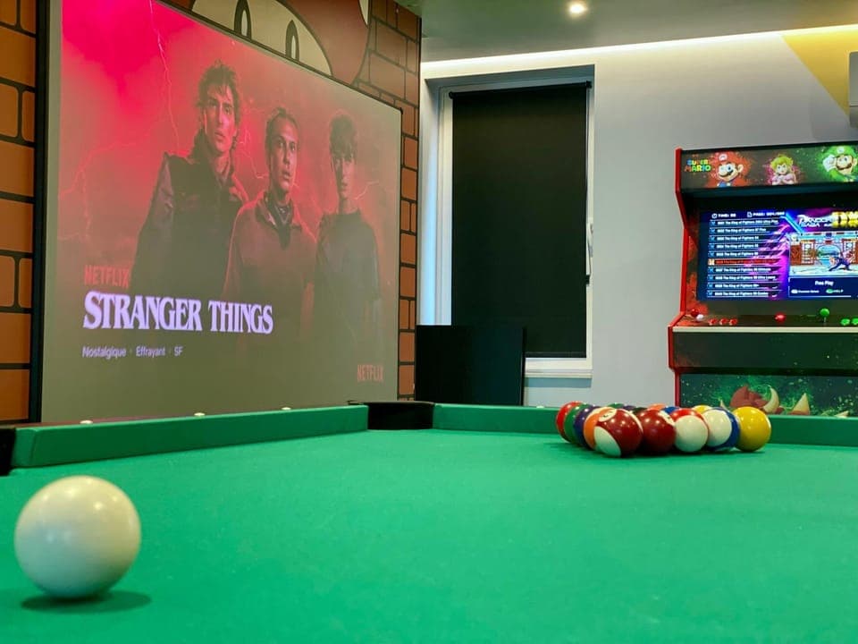 Billiard, Game Room, TV and multimedia