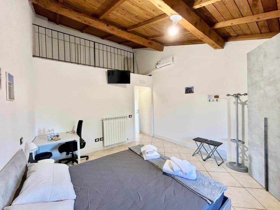 TV and multimedia, Bedroom, internet