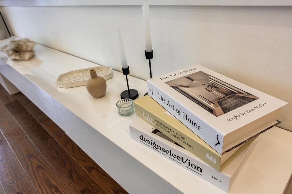 Living room, Decorative detail, Decorative detail