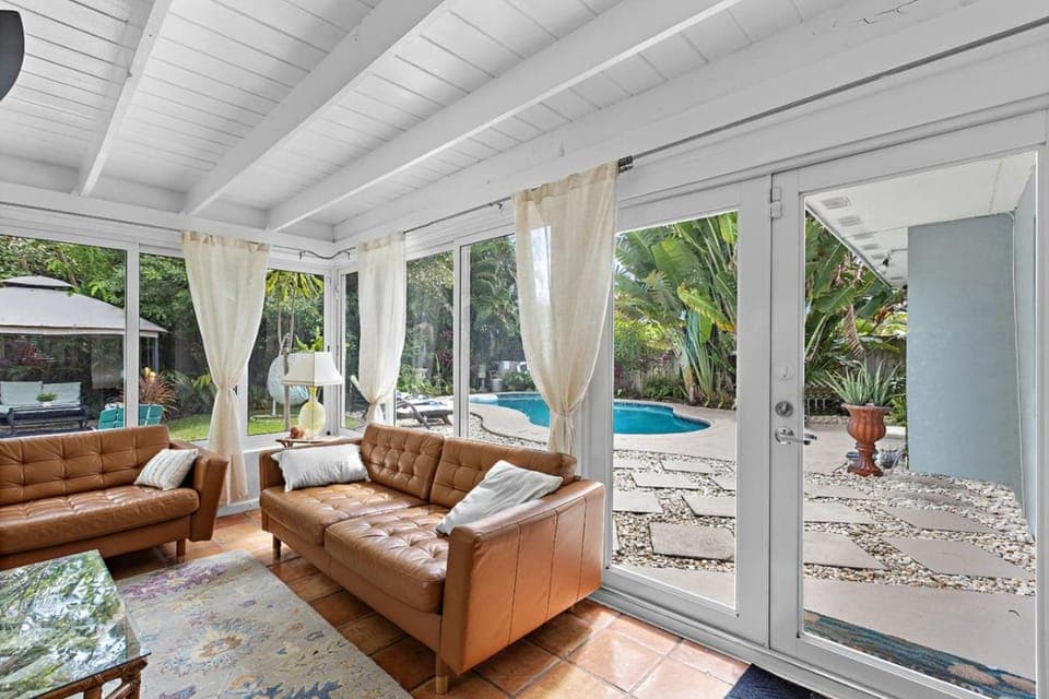 Patio, Balcony/Terrace, Pool view, Swimming pool